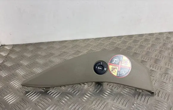 Renault Koleos I Dashboard side end trim 68498JY40A