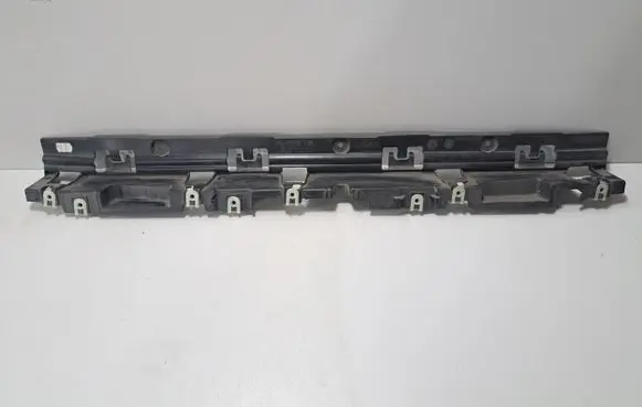 BMW 5 G30 G31 Front bumper mounting bracket 7359788