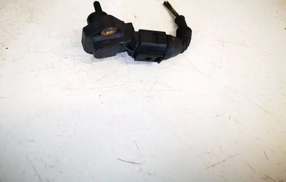 Volkswagen Golf IV Air pressure sensor 038906051 0281002177