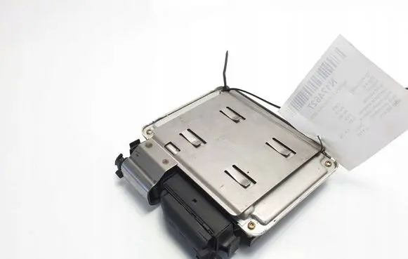 Audi A4 S4 B6 8E 8H Engine control unit/module ECU 8E0907411