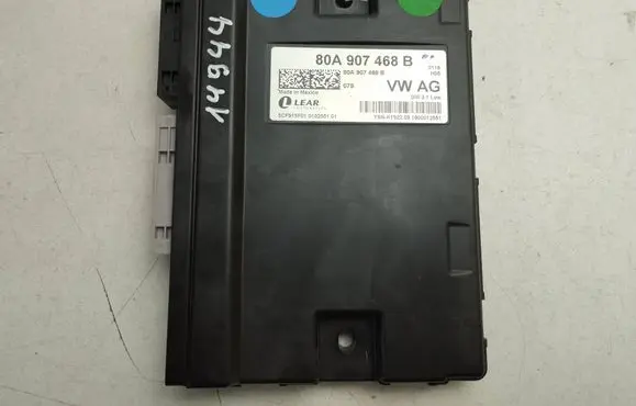 Audi A4 S4 B9 Gateway control module 80A907468B 5CF915F01