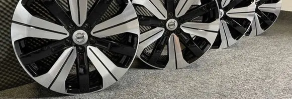Volvo EX40 R19 alloy rim