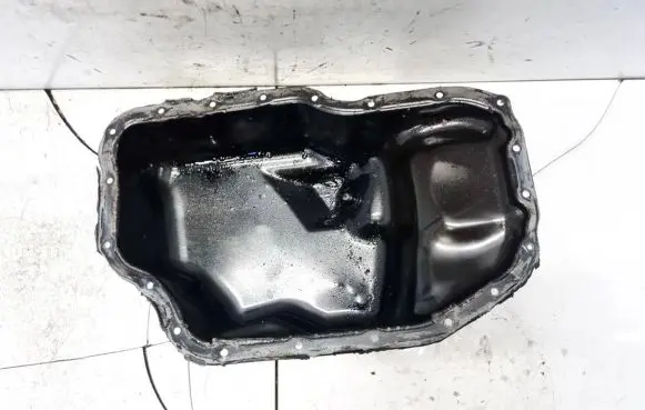 Toyota Avensis T270 Oil sump