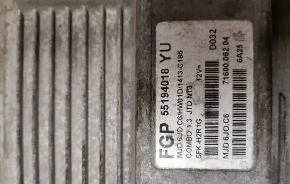 Opel Combo C Engine control unit/module 55194018 7160006204 5FKH2R1G