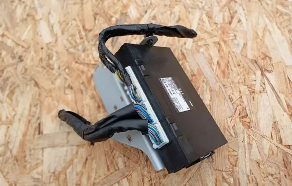 Subaru Outback Comfort/convenience module 88281AJ201