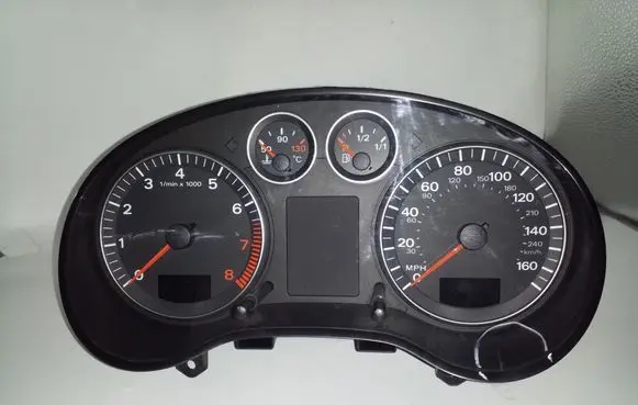 Audi A3 S3 8P Speedometer (instrument cluster) 8P0920951L