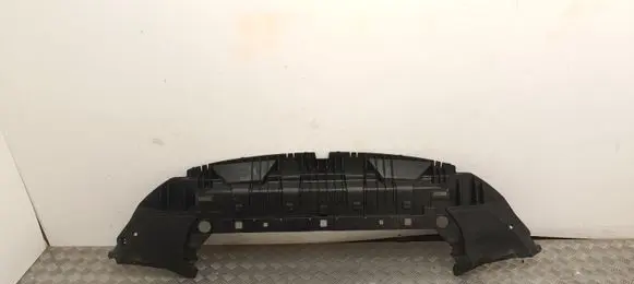 Volvo XC40 Front bumper skid plate/under tray 32345494