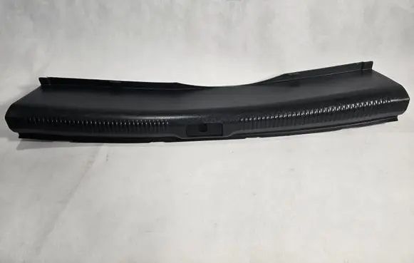 Audi A5 8T 8F Trunk/boot sill cover protection 8T0863471