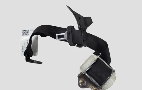 Volkswagen PASSAT B6 Rear seatbelt 33058994C 33035173
