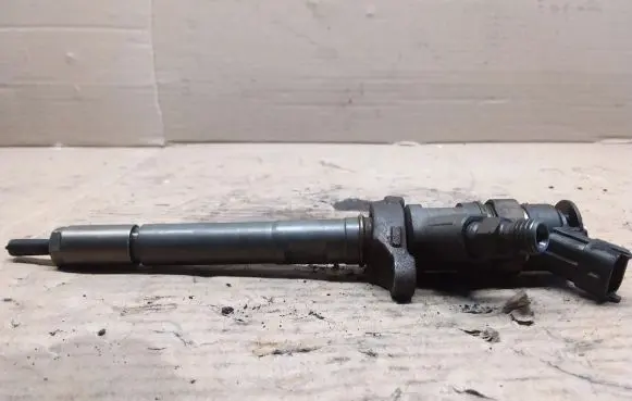 Ford Focus Fuel injector 9M5Q9F593AA 0445110353