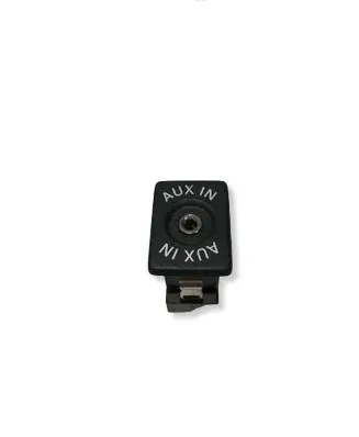 Volkswagen Golf VI AUX in-socket connector 5M0035724