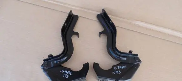 Nissan X-Trail T33 Engine bonnet/hood hinges