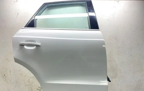 Audi Q3 8U Rear door 8U0833312A