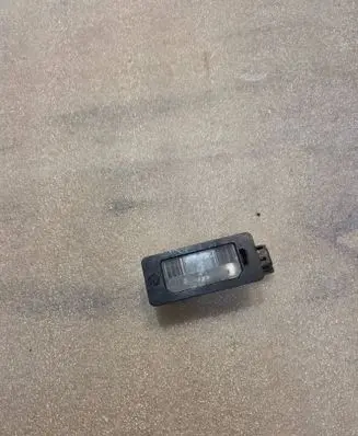 BMW 7 E38 Number plate light 7176934