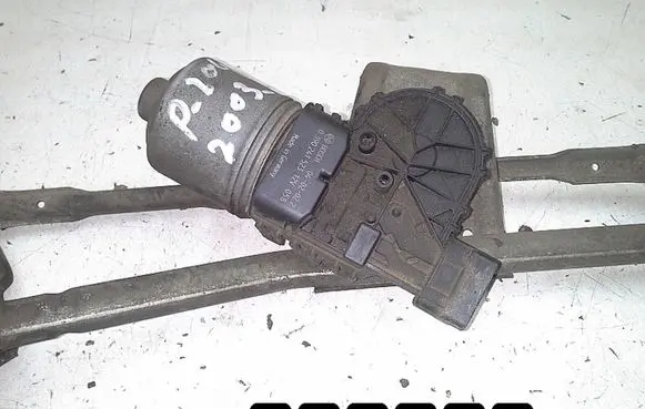Peugeot 206 Rear window wiper motor 0390241523