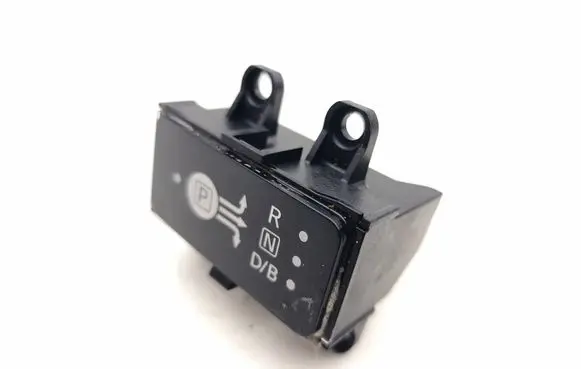 Nissan Leaf II (ZE1) Gear shift selector indicator 