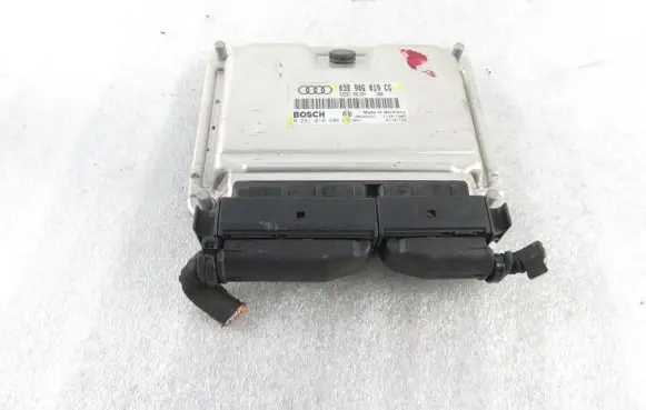 Audi A4 S4 B6 8E 8H Engine control unit/module 0281010406 038906019CG