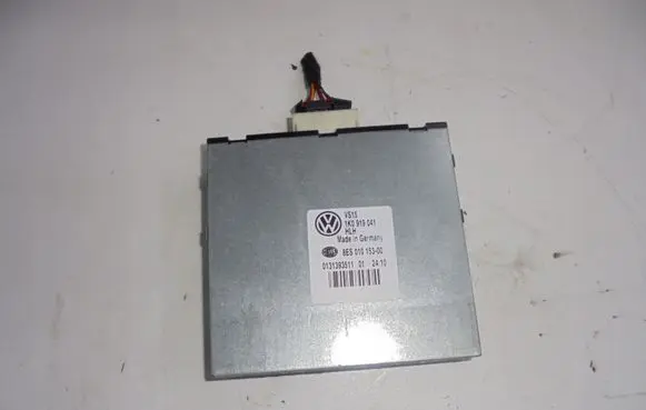 Volkswagen Golf V Power management control unit 1K0919041