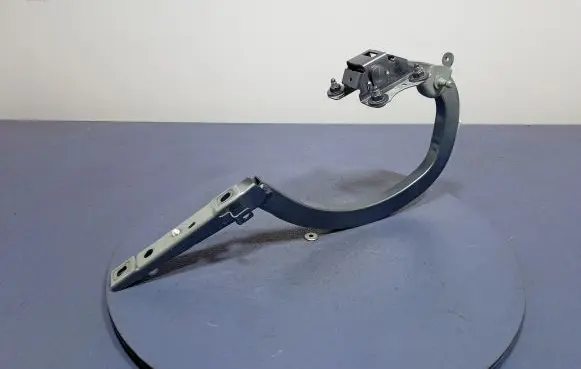 BMW 5 GT F07 Tailgate/trunk/boot hinge 7366398