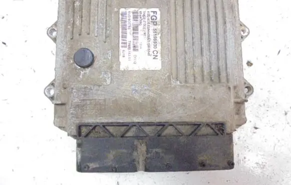 Opel Corsa D Engine control unit/module ECU 55198930