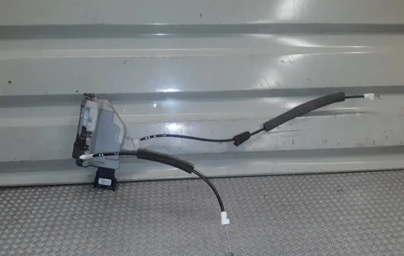 Citroen C5 Rear door lock PSA732153