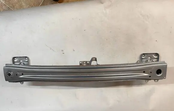 Suzuki SX4 S-Cross Front bumper support beam 