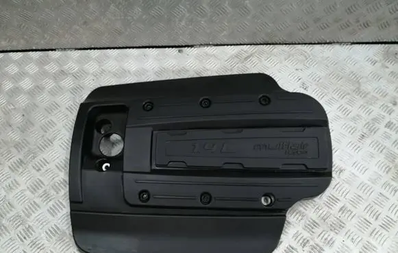Fiat 500X Engine cover (trim)