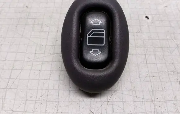 Mercedes-Benz A W168 Electric window control switch 210820210