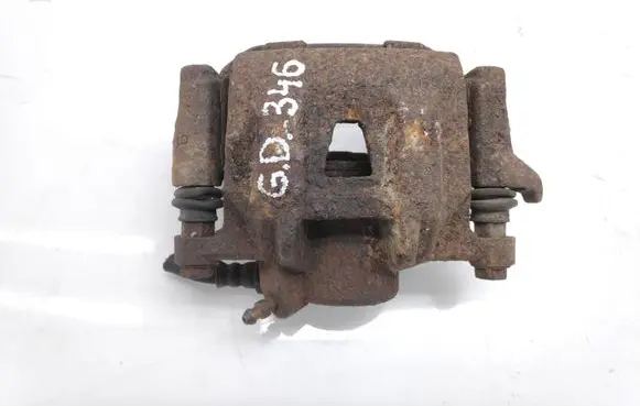 Toyota Previa (XR30, XR40) II Rear brake caliper
