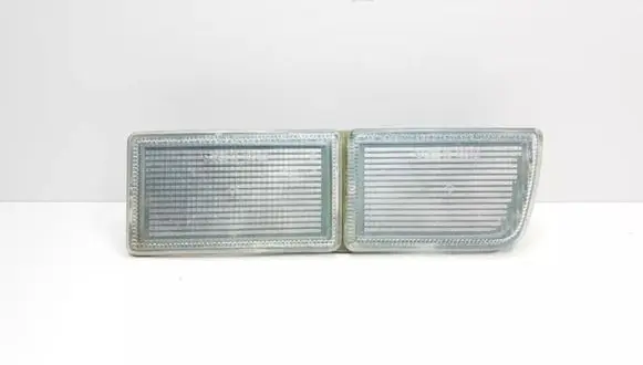 Volkswagen Golf III Front reflector 121601L1