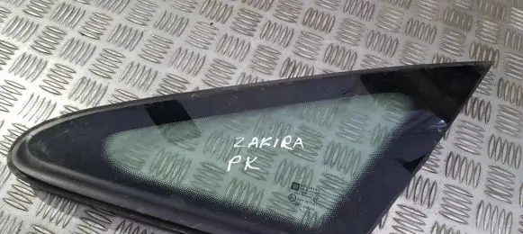 Opel Zafira B Front triangle window/glass 