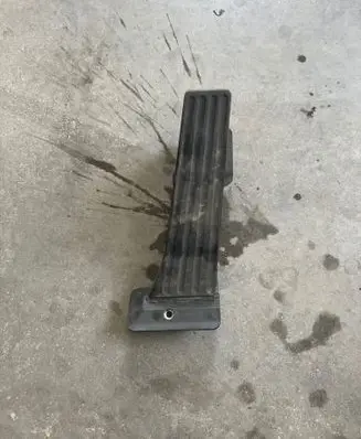 BMW 3 F30 F35 F31 Accelerator throttle pedal 6853175 6PV01043533 12037313