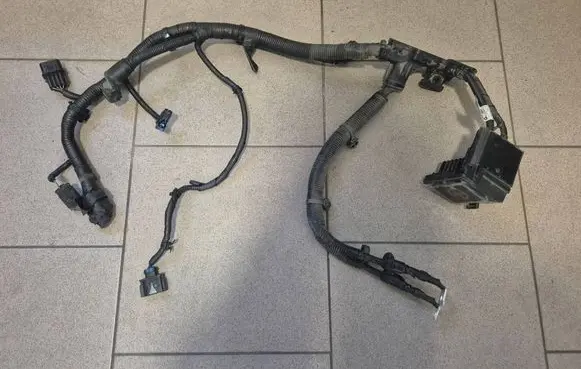 Hyundai i30 Positive cable (battery) 91971F2100 91851G4610