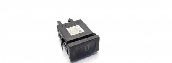 Volkswagen PASSAT B5 Windscreen/window heater switch 3B0959621C