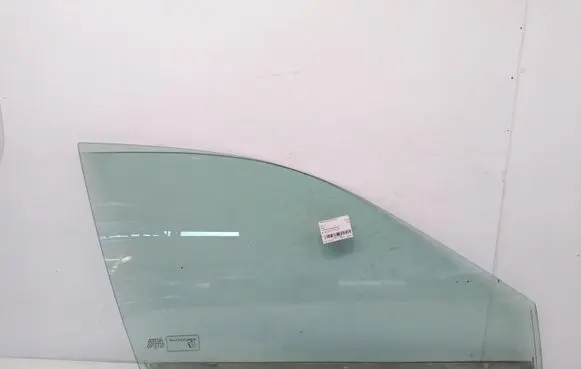 Volvo S40, V40 Front door window glass four-door