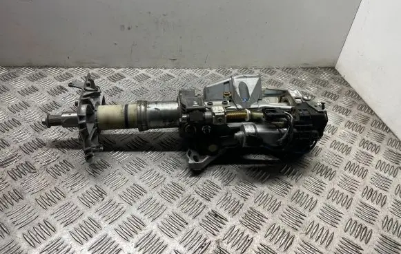 Steering wheel axle set