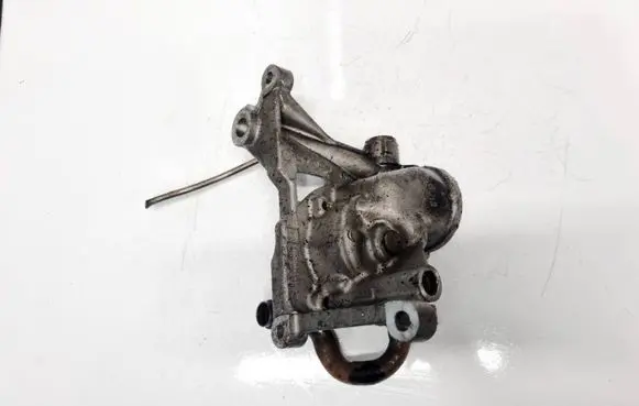 Audi A6 S6 C5 4B Oil pump 059115105h