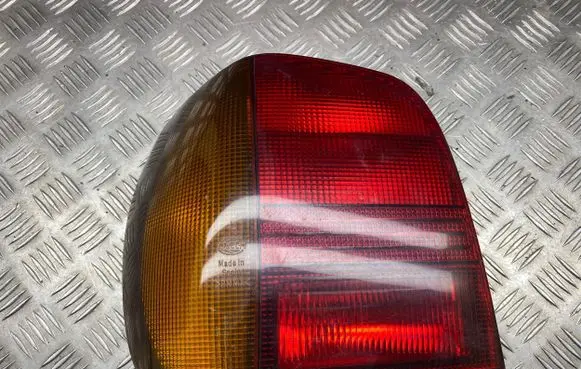 Volkswagen Polo III 6N 6N2 6NF Rear/tail lights 6N0945095B 35742L