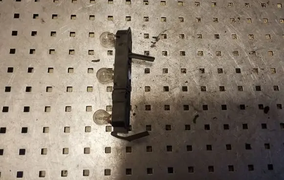 Tail light part