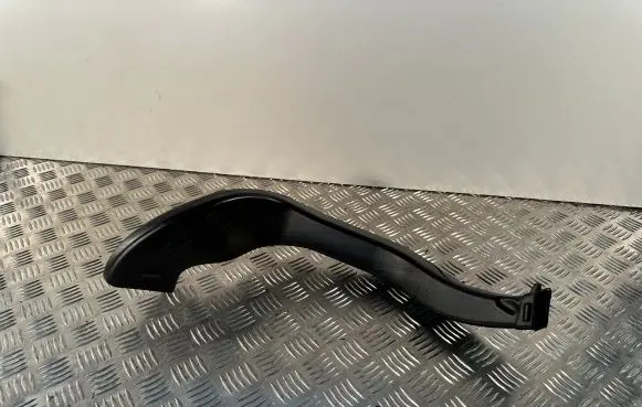Volvo V60 Cabin air duct channel 30648755