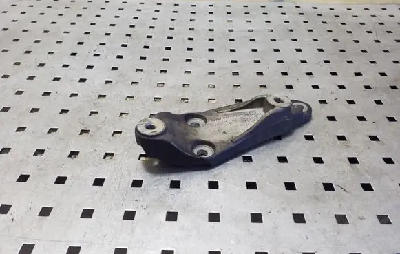 Mini Cooper Countryman R60 Engine mounting bracket 11117812623 7812623