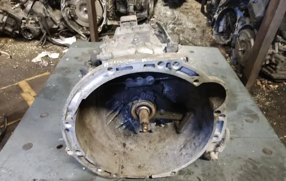 Hyundai H-1, Starex, Satellite Manual 5 speed gearbox