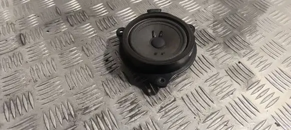Audi A6 S6 C6 4F Front door speaker 4F0035411