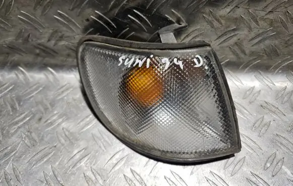 Nissan Sunny Front indicator light 183176 010178