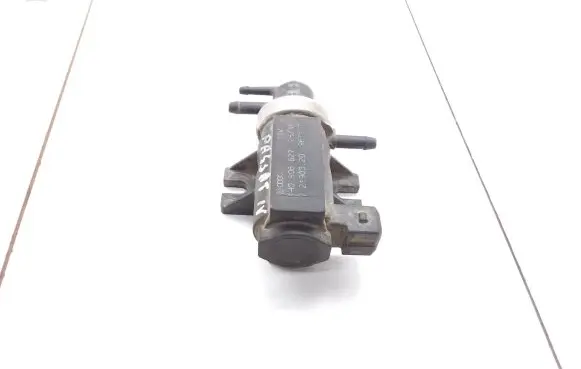 Volkswagen PASSAT B3 Brake central valve 1H0906627 72190320