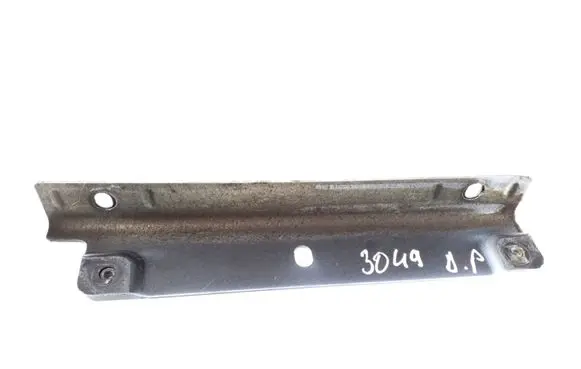Mercedes-Benz SLK R172 Fender mounting bracket A1728800814