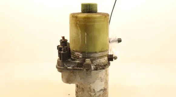 Volkswagen Polo IV 9N3 Power steering pump 6Q0423156AB