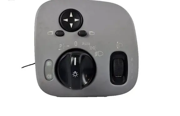 Mercedes-Benz C W203 Light switch A2035450604