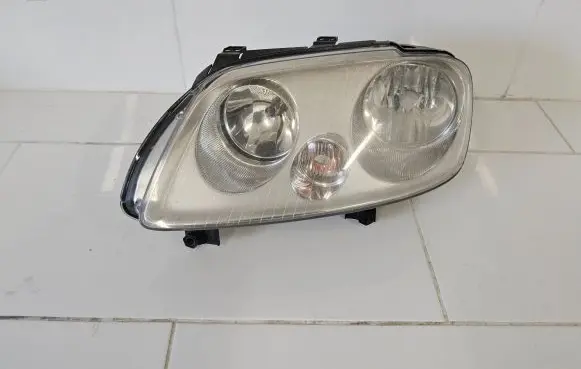 Volkswagen Caddy Headlight/headlamp 2K0941065AF 2K0941005B 20011B02A