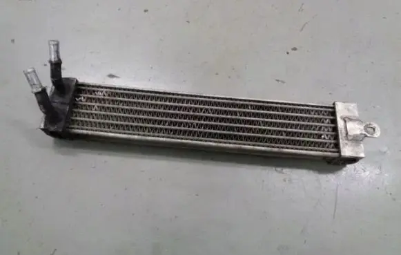 Volkswagen Sharan Oil cooling pipe 